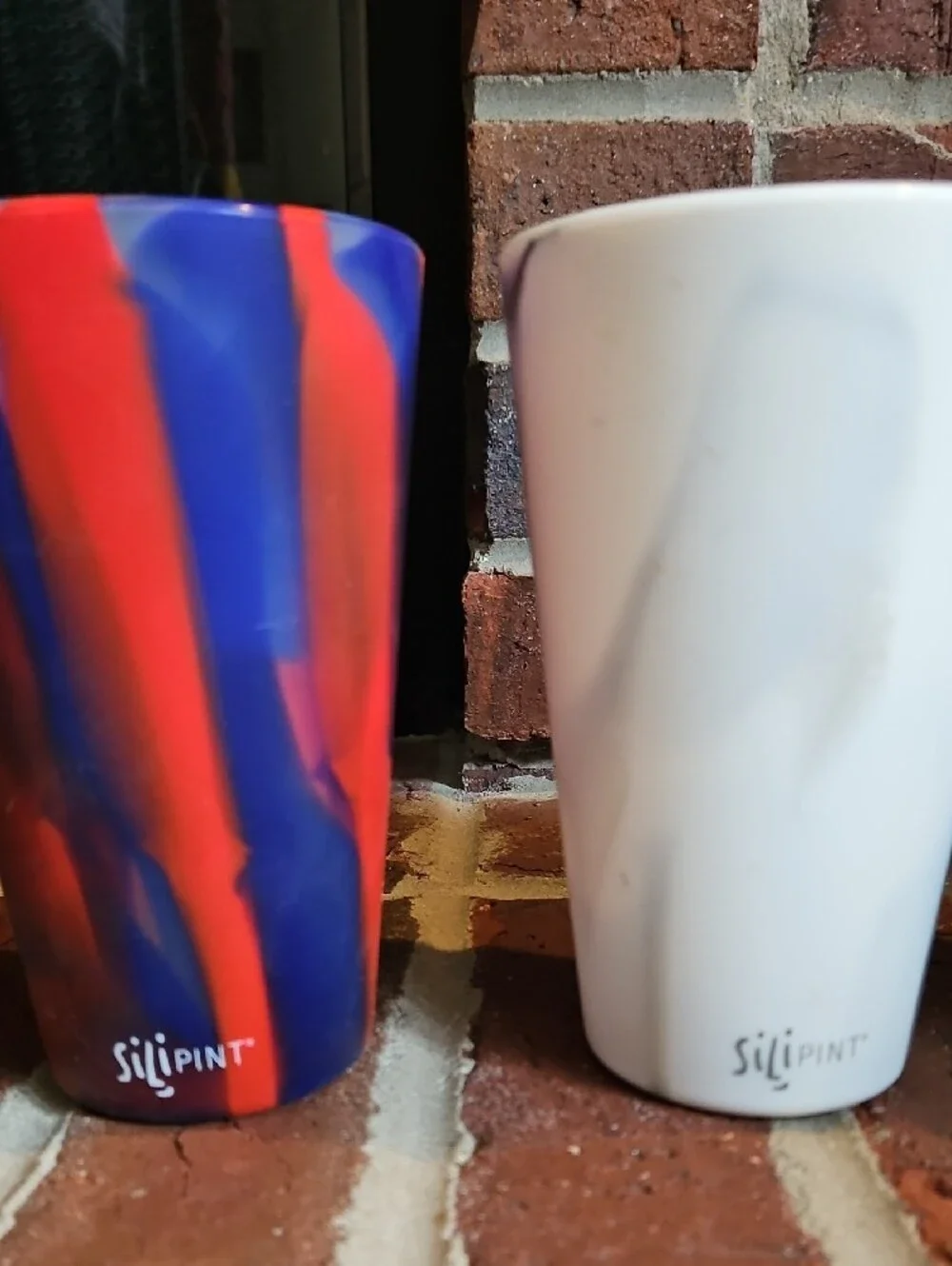 Duluth Trading Co Red, Blue & White Silicone Pint Cup Set of 4